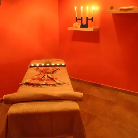 Отель B-suites & Wellness Гебзе