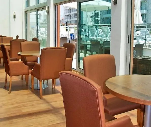 Hotel B-suites & Wellness Gebze