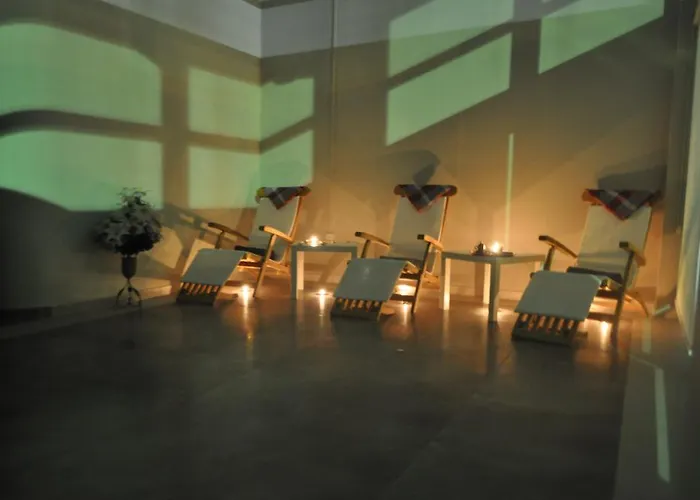 Hotel B-suites & Wellness